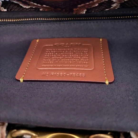 Coach 1941 Armygreen and Black Troupe Satchel carryall 35 with Snakeskin accent - Picture 13 of 14